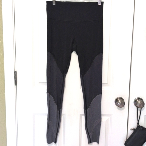 Lululemon Colour Me Ombré Tight - Picture 3 of 8